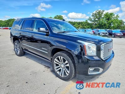 Czwarte zdjęcie samochodu z boku: 2017 GMC YUKON DENALI VIN:1GKS2CKJ8HR195366 - miniatura