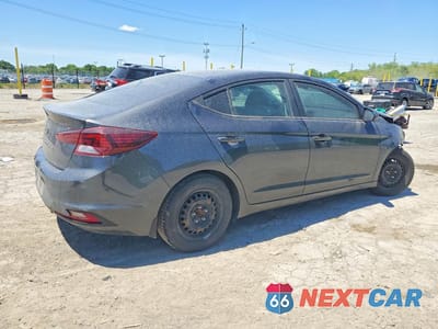 Trzecie zdjęcie samochodu z tyłu: 2020 HYUNDAI ELANTRA SE VIN:5NPD74LF0LH598344 - miniatura
