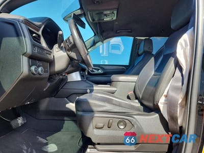 Zdjęcie 7 z 12 samochodu: 2021 CHEVROLET TAHOE C1500 LT VIN:1GNSCNKDXMR407104 - miniatura