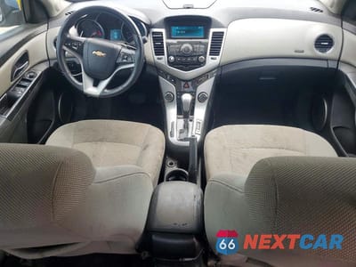 Zdjęcie 8 z 12 samochodu: 2011 CHEVROLET CRUZE LT VIN:1G1PF5S99B7307952 - miniatura