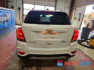 Zdjęcie 6 z 12 samochodu: 2019 CHEVROLET TRAX 1LT VIN:KL7CJPSB9KB891508 - miniatura