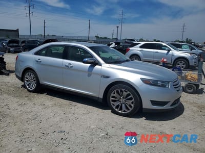 Czwarte zdjęcie samochodu z boku: 2016 FORD TAURUS LIMITED VIN:1FAHP2F89GG113282 - miniatura