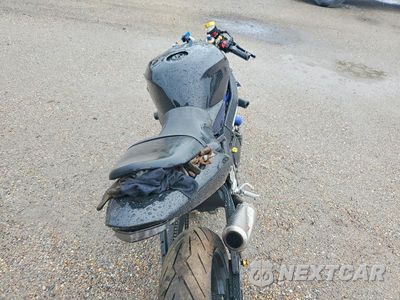 Zdjęcie 6 z 9 samochodu: 2005 SUZUKI GSX-R750 K VIN:JS1GR7JA952108272 - miniatura
