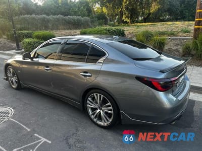 Trzecie zdjęcie samochodu z tyłu: 2018 INFINITI Q50 3.0T SPORT VIN:JN1EV7AP7JM362593 - miniatura
