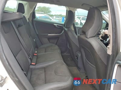 Zdjęcie 11 z 13 samochodu: 2015 VOLVO XC60 T5 VIN:YV440MDJ8F2676329 - miniatura