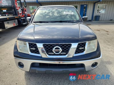 Piąte zdjęcie samochodu w środku: 2008 NISSAN FRONTIER SE V6 VIN:1N6AD06UX8C426207 - miniatura