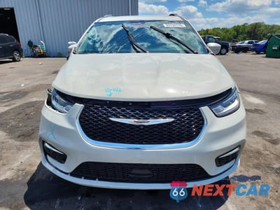 Piąte zdjęcie samochodu w środku: 2021 CHRYSLER PACIFICA TOURING L VIN:2C4RC1BG3MR587434 - miniatura