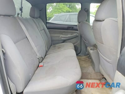 Zdjęcie 10 z 12 samochodu: 2005 TOYOTA TACOMA DOUBLE CAB LONG BED VIN:5TEMU52N15Z117184 - miniatura