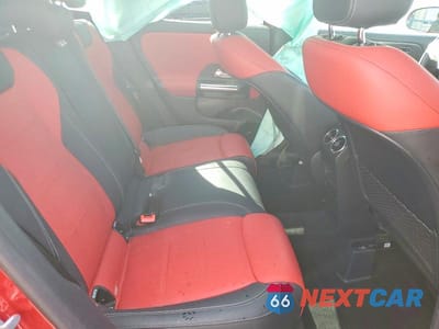 Zdjęcie 10 z 12 samochodu: 2021 MERCEDES-BENZ GLA 250 VIN:W1N4N4GB7MJ281272 - miniatura