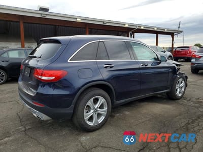 Trzecie zdjęcie samochodu z tyłu: 2018 MERCEDES-BENZ GLC 300 4MATIC VIN:WDC0G4KBXJV077815 - miniatura