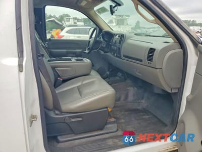Zdjęcie 10 z 12 samochodu: 2007 GMC NEW SIERRA K1500 VIN:1GTEK14J67Z543142 - miniatura