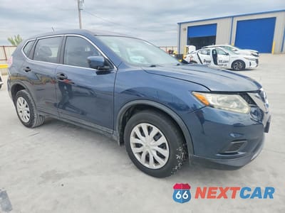 Czwarte zdjęcie samochodu z boku: 2016 NISSAN ROGUE S VIN:KNMAT2MV7GP647574 - miniatura