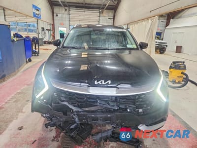 Piąte zdjęcie samochodu w środku: 2023 KIA SPORTAGE EX VIN:KNDPVCAG2P7069058 - miniatura