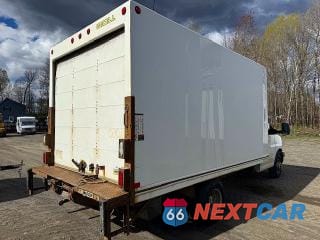 Zdjęcie 7 z 10 samochodu: 2019 GMC SAVANA CUT - BOX TRUCK VIN:7GZ67UCG5KN005791 - miniatura
