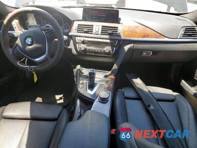 Zdjęcie 8 z 12 samochodu: 2017 BMW 330 I VIN:WBA8B9C50HK675644 - miniatura
