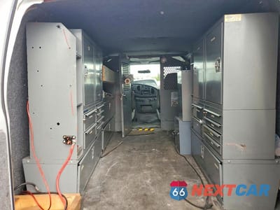 Zdjęcie 10 z 13 samochodu: 2008 FORD ECONOLINE E150 VAN VIN:1FTNE14W08DA03965 - miniatura