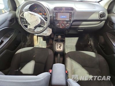 Zdjęcie 8 z 12 samochodu: 2019 MITSUBISHI MIRAGE G4 ES VIN:ML32F3FJ8KHF15900 - miniatura