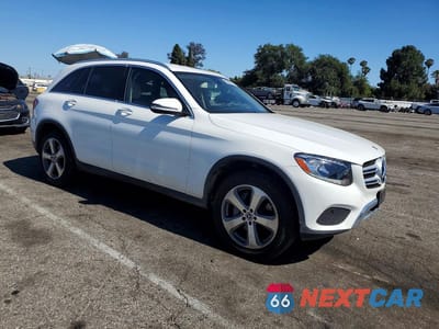 Czwarte zdjęcie samochodu z boku: 2019 MERCEDES-BENZ GLC 300 VIN:WDC0G4JB1KF590495 - miniatura