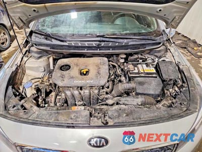 Zdjęcie 11 z 12 samochodu: 2018 KIA FORTE LX VIN:3KPFK4A77JE209641 - miniatura