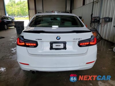 Zdjęcie 6 z 12 samochodu: 2013 BMW 328 XI SULEV VIN:WBA3B5G59DNS02511 - miniatura