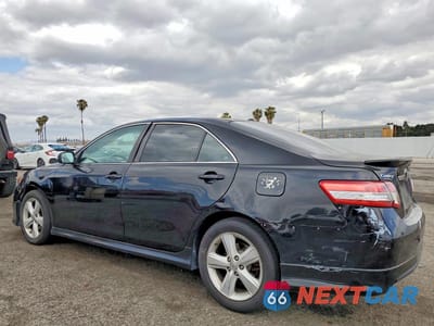 Drugie zdjęcie samochodu z przodu: 2010 TOYOTA CAMRY SE VIN:4T1BF3EK2AU516854 - miniatura