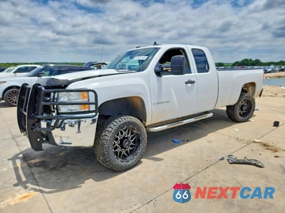 2007 CHEVROLET SILVERADO C2500 HEAVY DUTY 1GCHC29667E536025 - główne zdjęcie licytacji z USA - miniatura