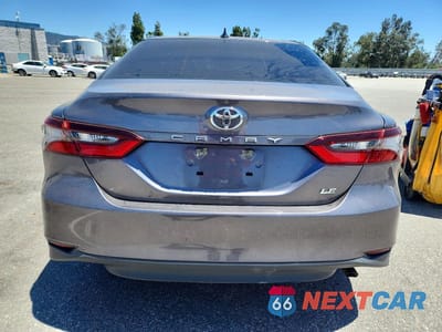 Zdjęcie 6 z 12 samochodu: 2023 TOYOTA CAMRY LE VIN:4T1C11AK8PU081702 - miniatura