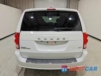 Zdjęcie 6 z 13 samochodu: 2020 DODGE GRAND CARAVAN SXT VIN:2C4RDGCG9LR206831 - miniatura