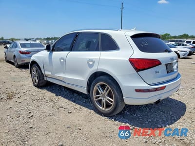 Drugie zdjęcie samochodu z przodu: 2017 AUDI Q5 PREMIUM VIN:WA1C2AFP7HA008498 - miniatura
