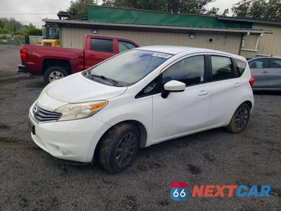 2015 NISSAN VERSA NOTE S 3N1CE2CP0FL427406 - główne zdjęcie licytacji z USA - miniatura