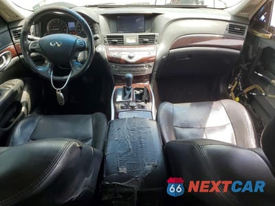 Zdjęcie 8 z 13 samochodu: 2011 INFINITI M37 X VIN:JN1BY1ARXBM370651 - miniatura