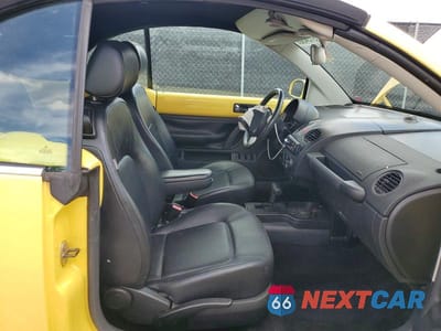 Zdjęcie 10 z 12 samochodu: 2008 VOLKSWAGEN NEW BEETLE CONVERTIBLE SE VIN:3VWRF31Y48M409975 - miniatura