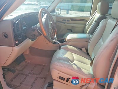 Zdjęcie 7 z 13 samochodu: 2004 CADILLAC ESCALADE LUXURY VIN:1GYEK63N04R313555 - miniatura