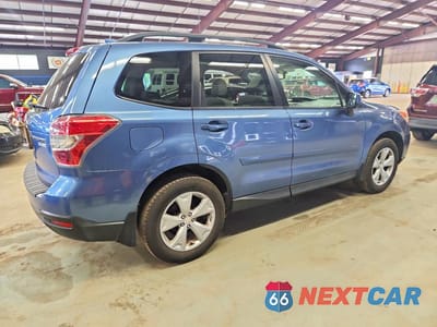 Trzecie zdjęcie samochodu z tyłu: 2016 SUBARU FORESTER 2.5I PREMIUM VIN:JF2SJADC8GH448726 - miniatura