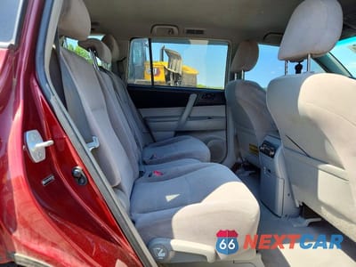Zdjęcie 11 z 13 samochodu: 2008 TOYOTA HIGHLANDER BASE VIN:JTEES41A782010938 - miniatura
