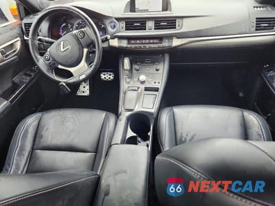Zdjęcie 8 z 12 samochodu: 2015 LEXUS CT 200 VIN:JTHKD5BH9F2216700 - miniatura