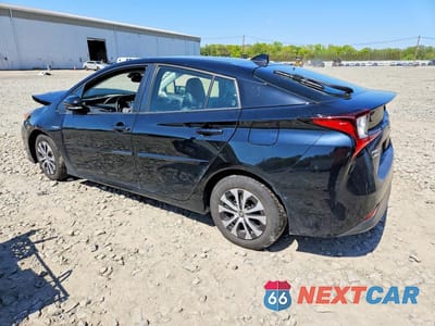 Drugie zdjęcie samochodu z przodu: 2022 TOYOTA PRIUS XLE AWD-E VIN:JTDL9MFU8N3033810 - miniatura