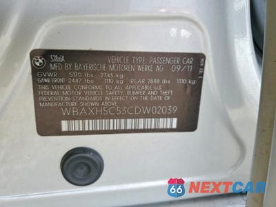 Zdjęcie 12 z 12 samochodu: 2012 BMW 528 XI VIN:WBAXH5C53CDW02039 - miniatura