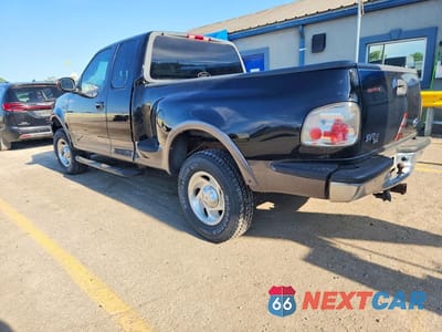 Drugie zdjęcie samochodu z przodu: 2000 FORD F150 VIN:1FTRX08L6YKB35548 - miniatura