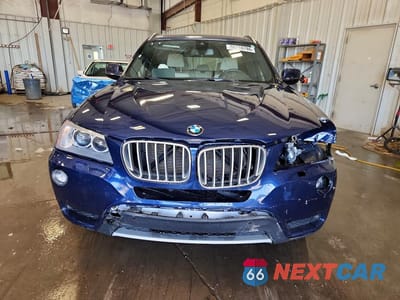 Piąte zdjęcie samochodu w środku: 2013 BMW X3 XDRIVE28I VIN:5UXWX9C53D0A23684 - miniatura