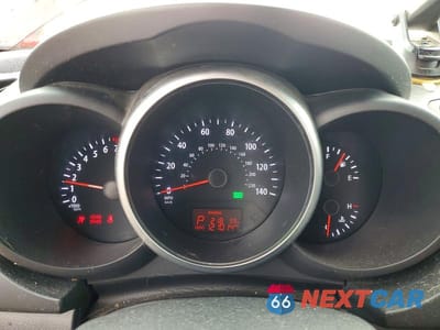 Zdjęcie 9 z 12 samochodu: 2012 KIA SOUL + VIN:KNDJT2A64C7423220 - miniatura