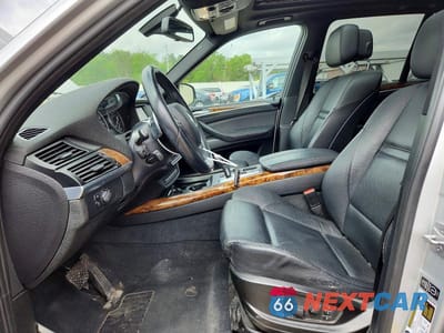 Zdjęcie 7 z 13 samochodu: 2013 BMW X5 XDRIVE35I VIN:5UXZV4C50D0G54480 - miniatura