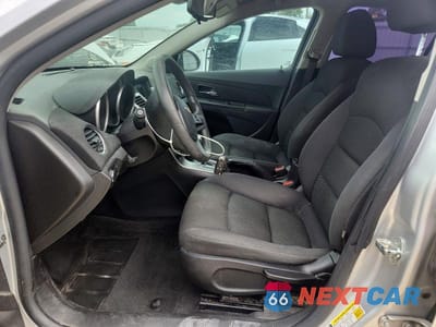 Zdjęcie 7 z 12 samochodu: 2015 CHEVROLET CRUZE LT VIN:1G1PC5SB2F7243254 - miniatura