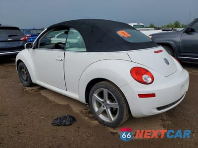 Drugie zdjęcie samochodu z przodu: 2010 VOLKSWAGEN NEW BEETLE VIN:3VWRW3AL6AM003349 - miniatura