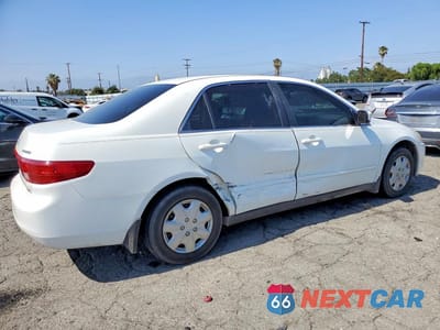 Trzecie zdjęcie samochodu z tyłu: 2005 HONDA ACCORD LX VIN:JHMCM56465C004888 - miniatura