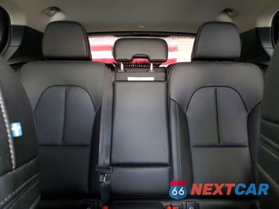 Zdjęcie 10 z 14 samochodu: 2026 VOLVO XC40 PLUS VIN:YV4L12UC0T2747114 - miniatura