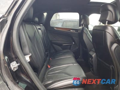 Zdjęcie 11 z 13 samochodu: 2019 LINCOLN MKC RESERVE VIN:5LMCJ3D92KUL19182 - miniatura