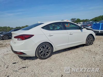 Trzecie zdjęcie samochodu z tyłu: 2020 HYUNDAI ELANTRA LIMITED VIN:5NPD84LF4LH597128 - miniatura
