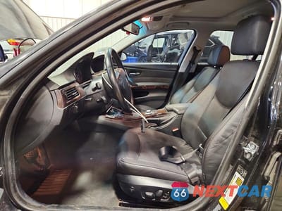 Zdjęcie 7 z 12 samochodu: 2006 BMW 325 I VIN:WBAVB13586PT08351 - miniatura