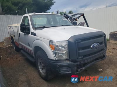 Czwarte zdjęcie samochodu z boku: 2015 FORD F350 SUPER DUTY VIN:1FDRF3ET4FEC14894 - miniatura